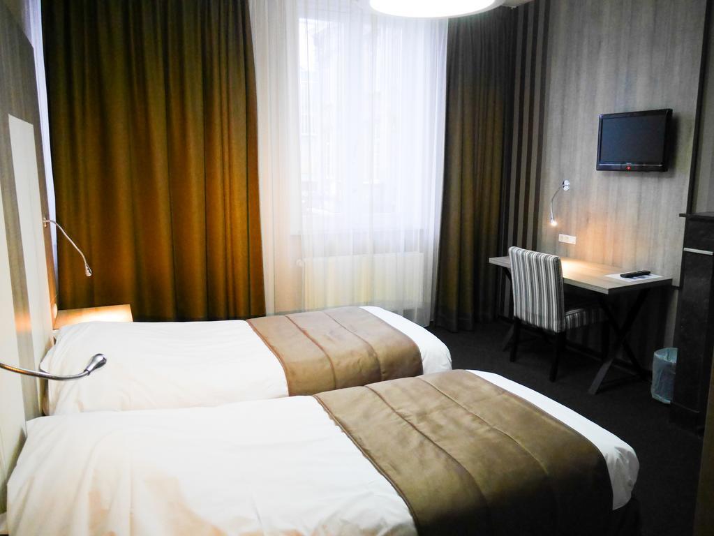 Hotel Mille Colonnes Leuven Eksteriør bilde